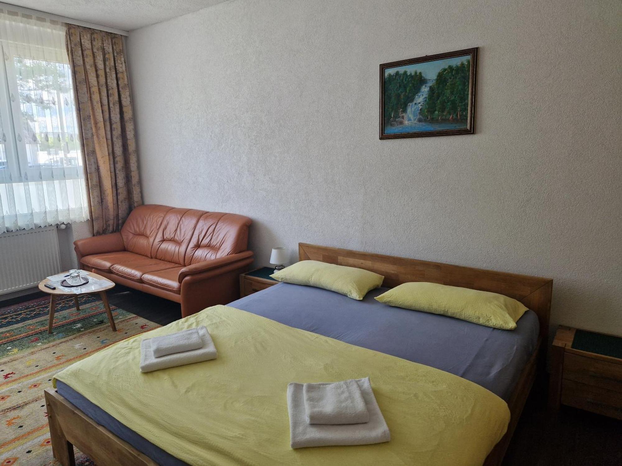 Pension Antalya Friedrichshafen Ruang foto