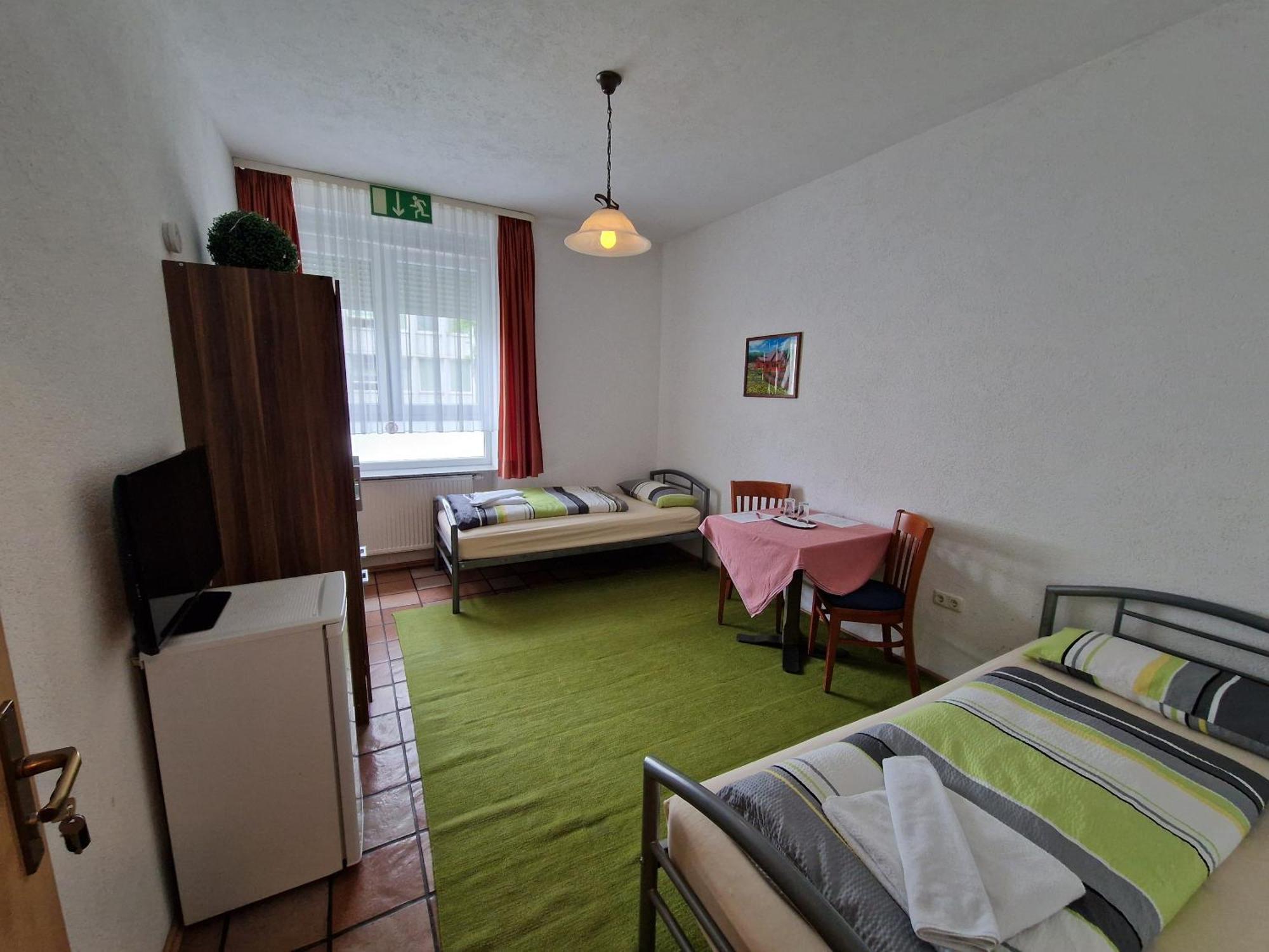 Pension Antalya Friedrichshafen Ruang foto